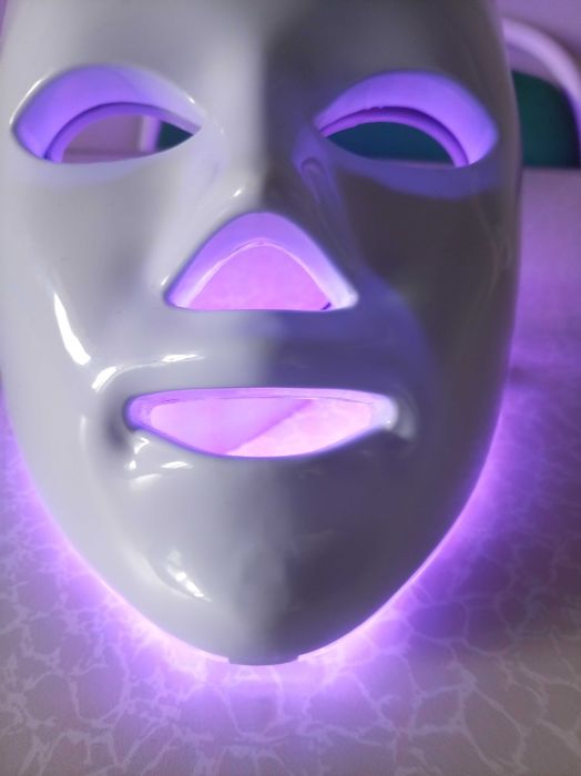 Máscara Facial LED de Fototerapia / Rejuvenescimento (Multicolor)