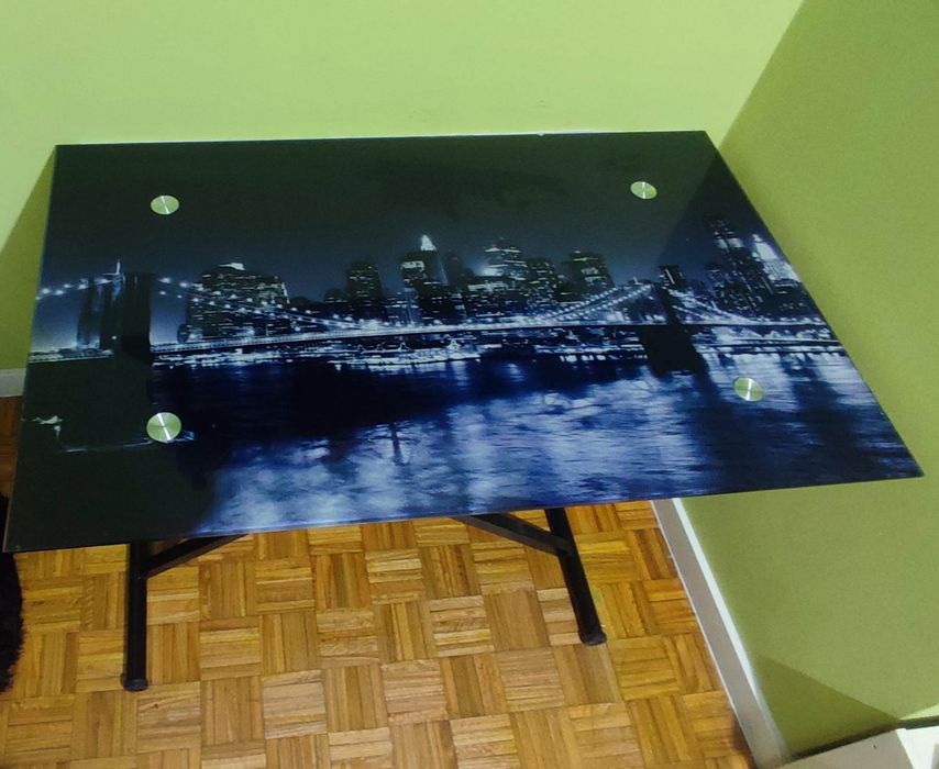 Mesa/secretária em vidro