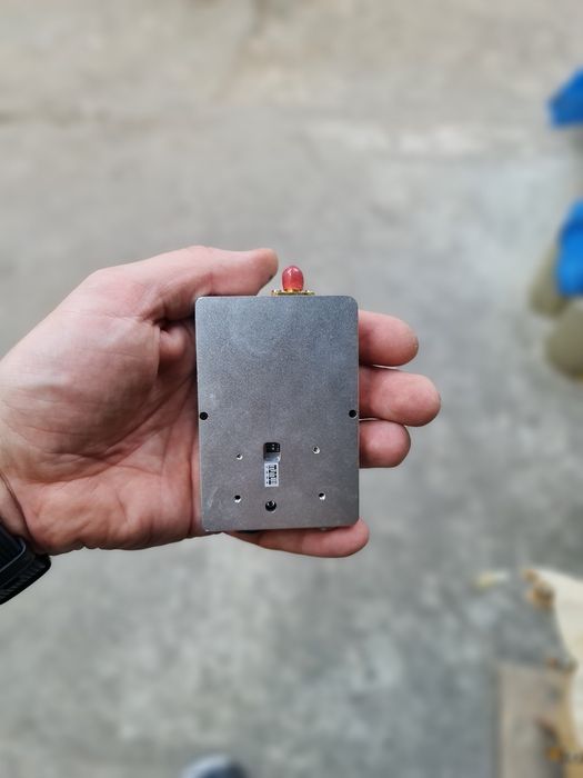 Комплект безпроводной передачи видео