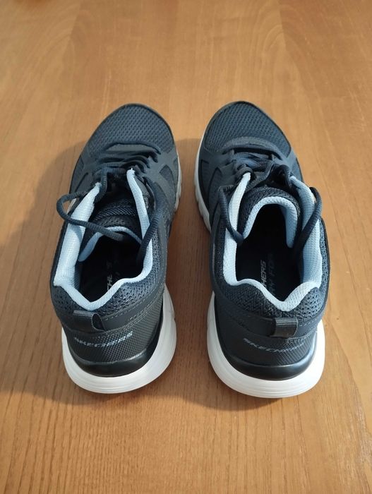 Sapatilhas Skechers Burns Agoura