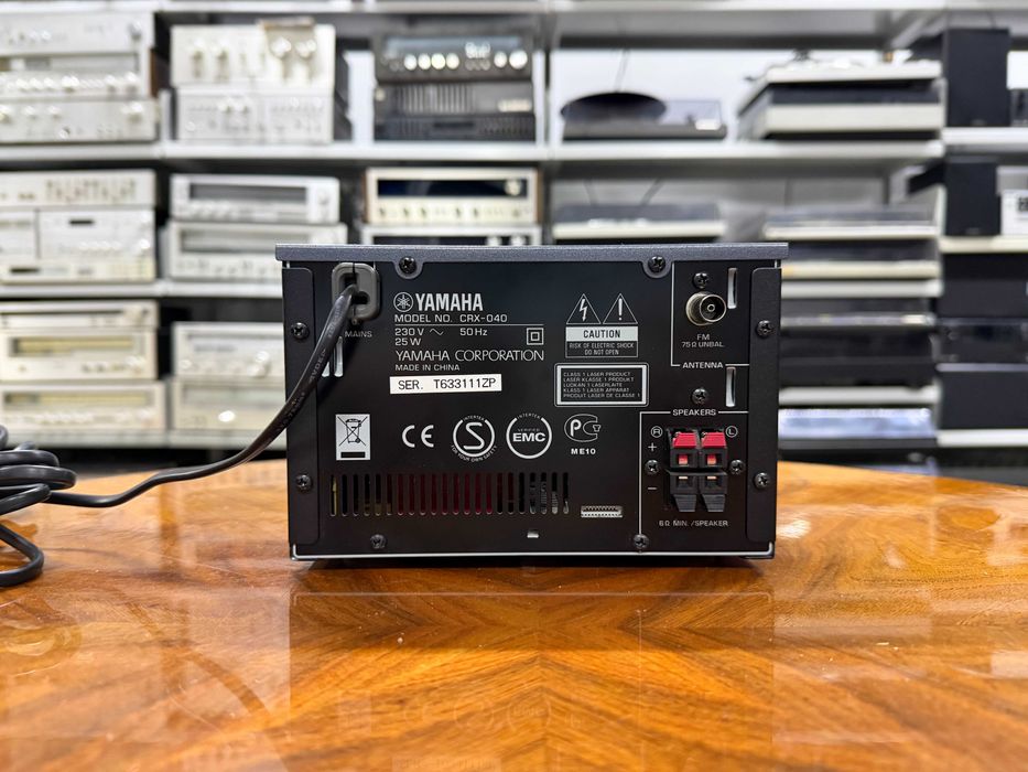 Wieża Yamaha CRX-040 Audio Room