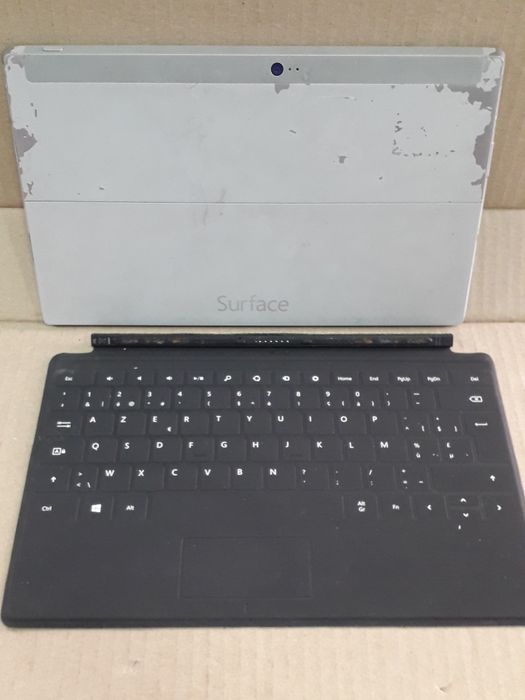 Microsoft Surface RT 32Gb (model 1572)