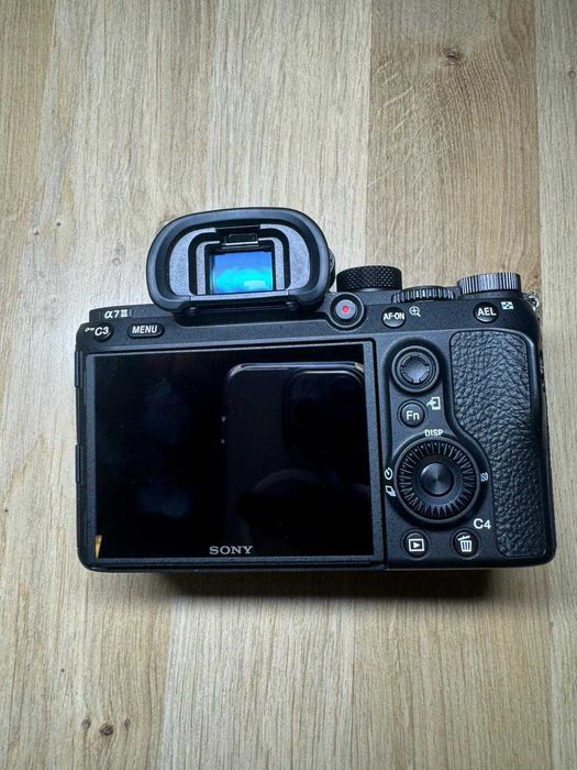 Sony A7 III | Nova 2-Year Warranty64284329139075124