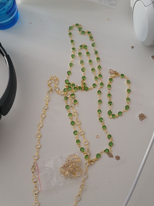 Colares e pulseira