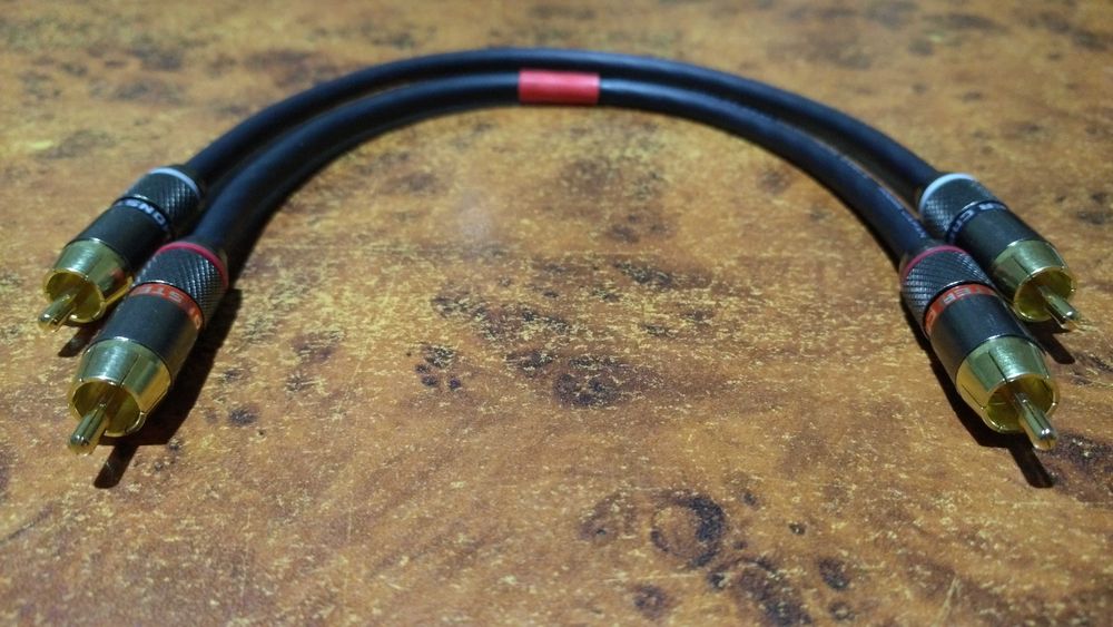 Hi-Fi пара межблочная MOGAMI W2534 2RCA/2RCA MONSTER экран направлен
