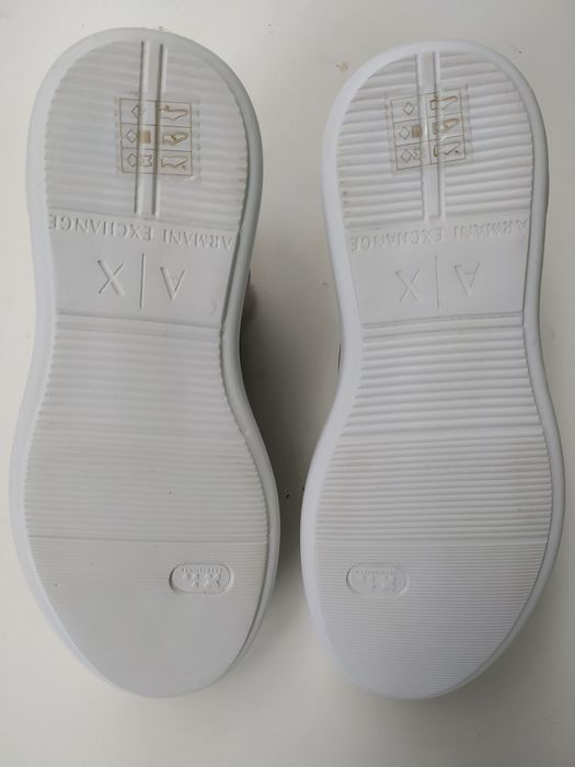 Sneakersy ARMANI EXCHANGE, damskie, skóra naturalna.