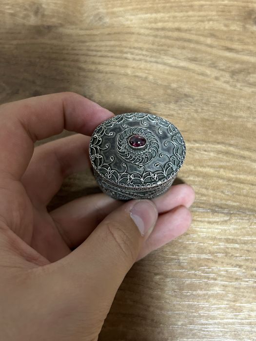 серебряная шкатулка