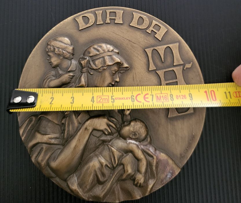 Lindíssima medalha de bronze alusiva ao dia da mãe
