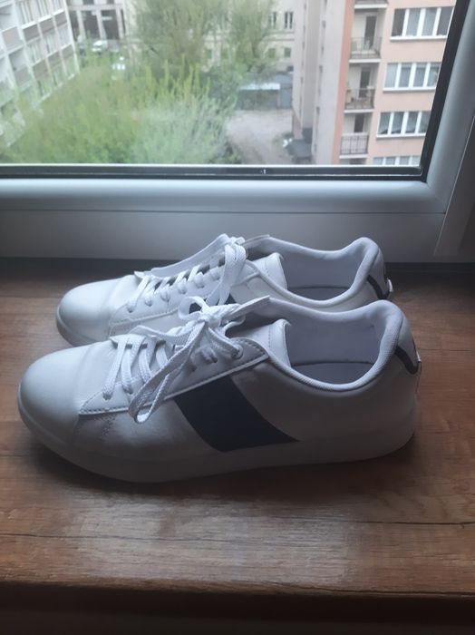 Buty Lacoste sportowe