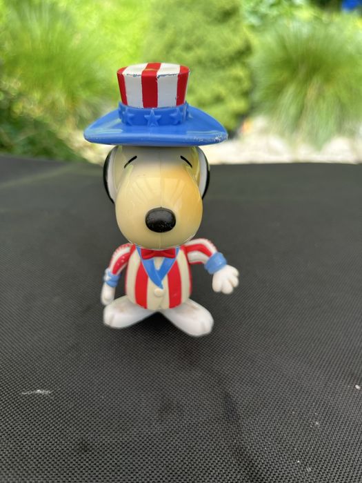 Sprzedam figurkę Snoopy