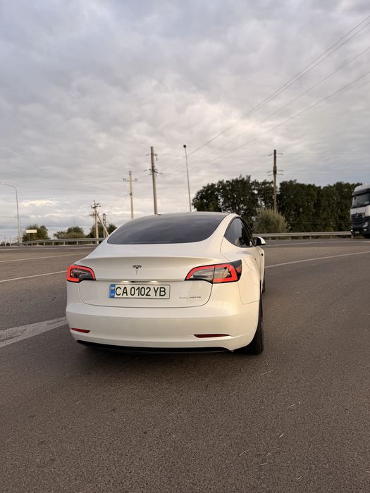 Tesla Model 3 Long Range 82.5 AWD