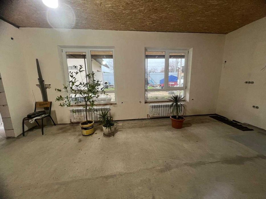 «Дім, де життя починається з усмішки. Заїжджайте — і створюйте  кіно!»