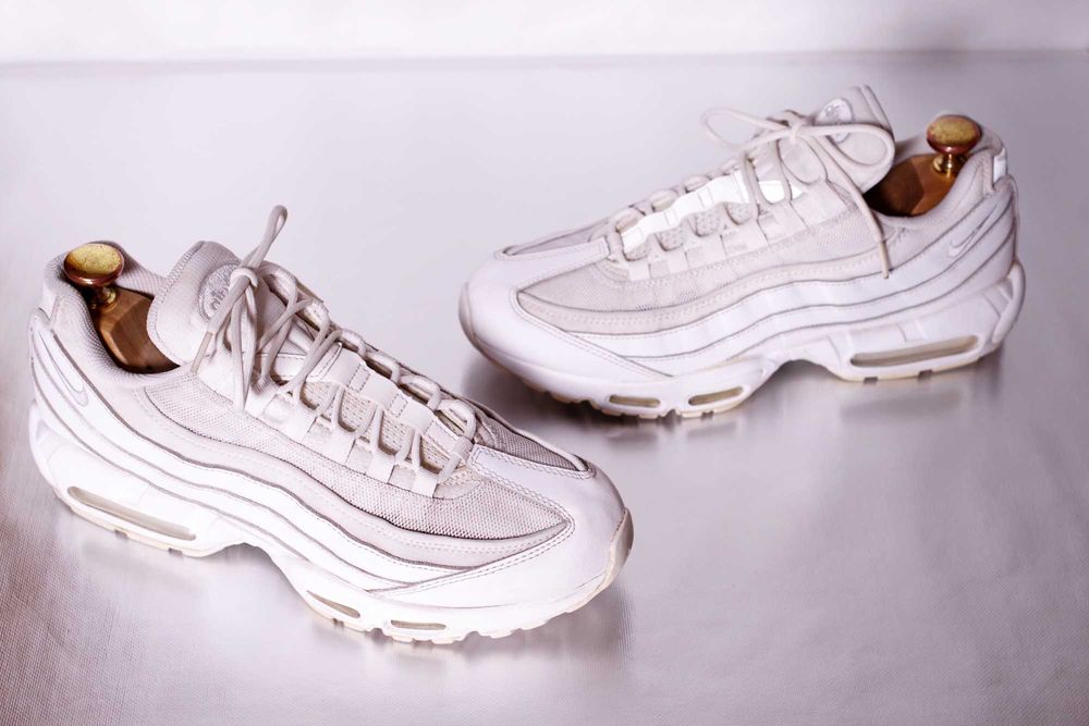 Кросівки Nike Air Max 95 CT1268 100 45розмір оригінал стан дуже гарний