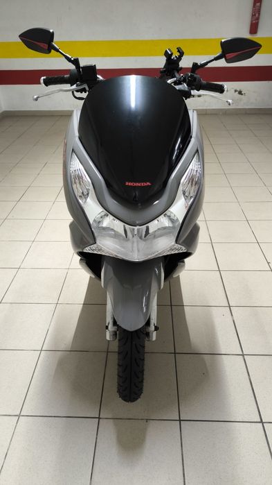Honda PCX 125 Como Nova