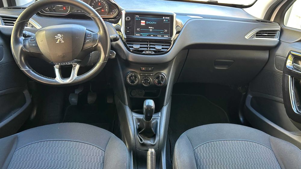 Peugeot 208 1.2- 82Cv- Versão Style - 2018