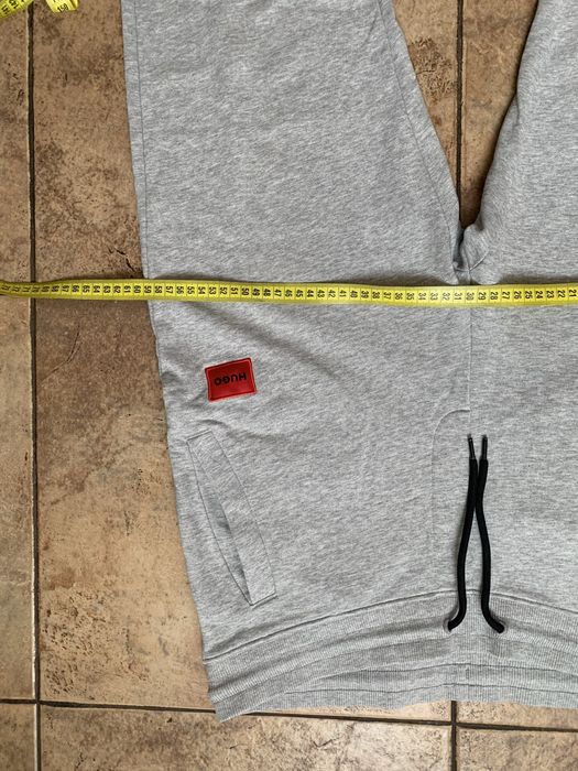 Штани Hugo Boss. XXL