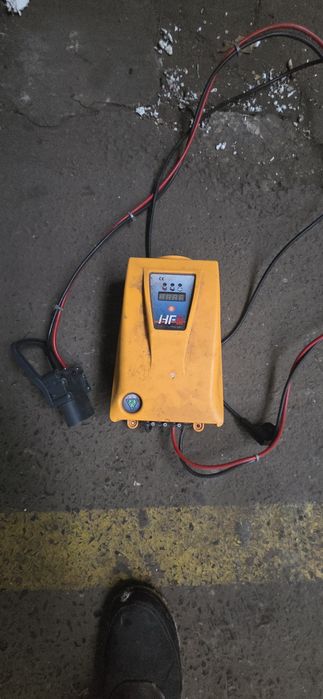 Wózek elektryczny paleciak Rocla PEW-12D