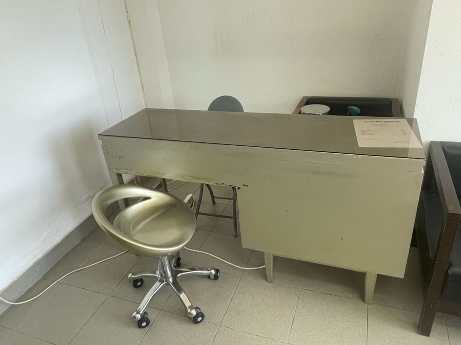 Mobiliário de Salão de Cabeleireiro