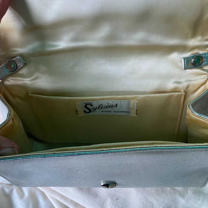 Torebka vintage unikat Sylvia’s King Highway srebrna kopertówka