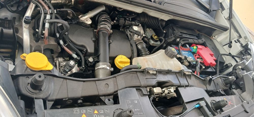 Renault kangoo 1.5 dci 90 cv  3 lugares 2019 mês 11