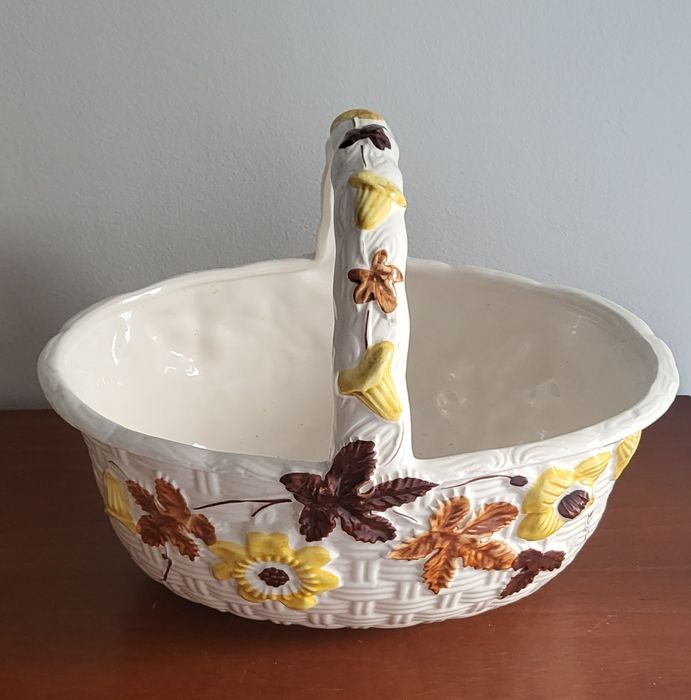 Ceramic Fruit Bowl447155280303902720