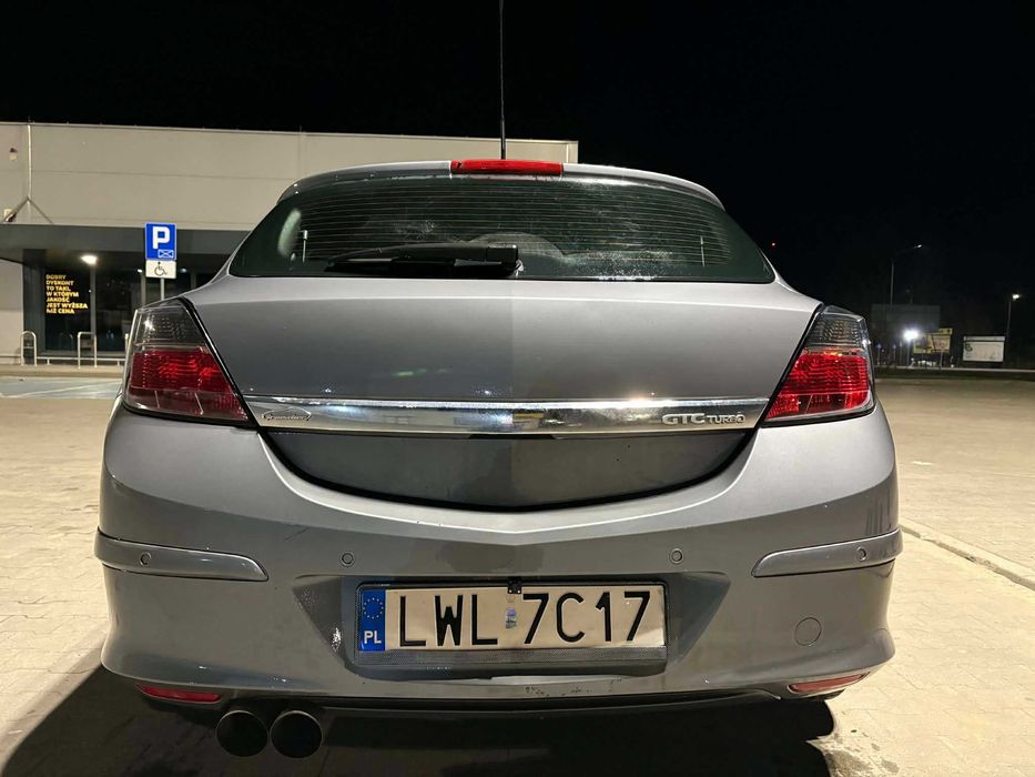 Opel Astra 170km GTC Turbo