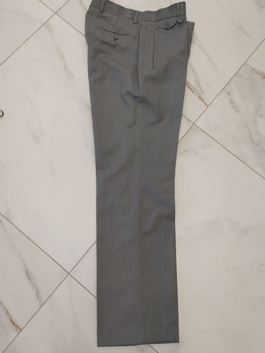 Продаються класичні штани