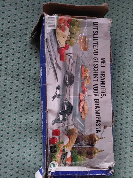 Grill (podgrzewacz ) z marmurową płytą z 2 palnikami