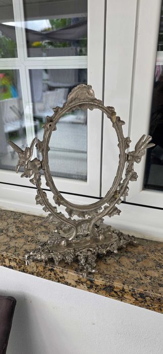 Conjunto decorativo em bronze – castiçal, espelho e pássaro