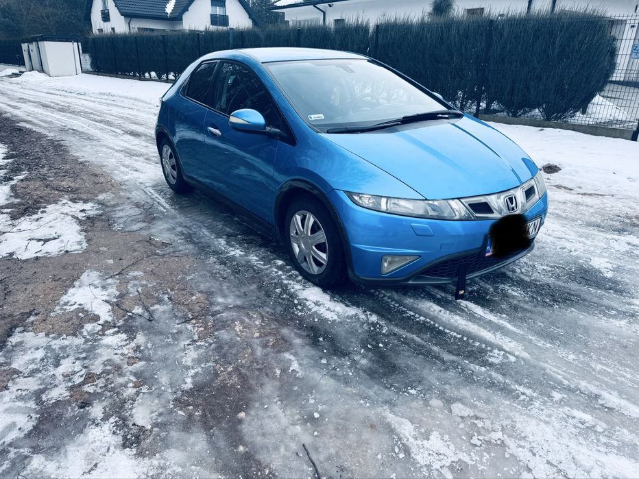 Sprzedam Hondę Civic 1.8 140 km benzyna