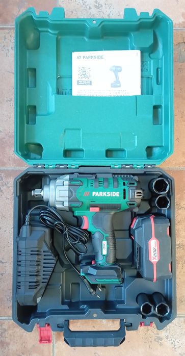 Aparafusadora de Impacto Parkside bateria 20V