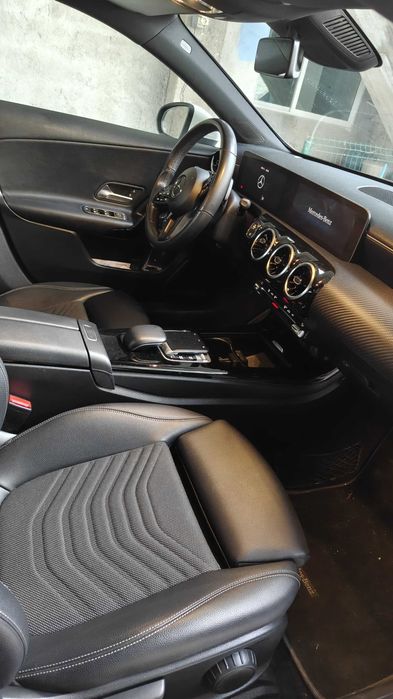 Mercedes Benz A200 Style Plus 163 CV- EXCELENTE OPORTUNIDADE foto 3