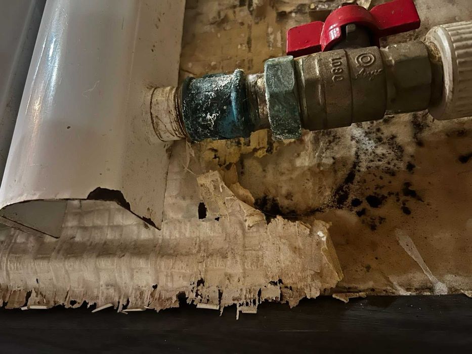 Услуги сантехника в Харькове. Сантехник без выходных. Є-відновлення.