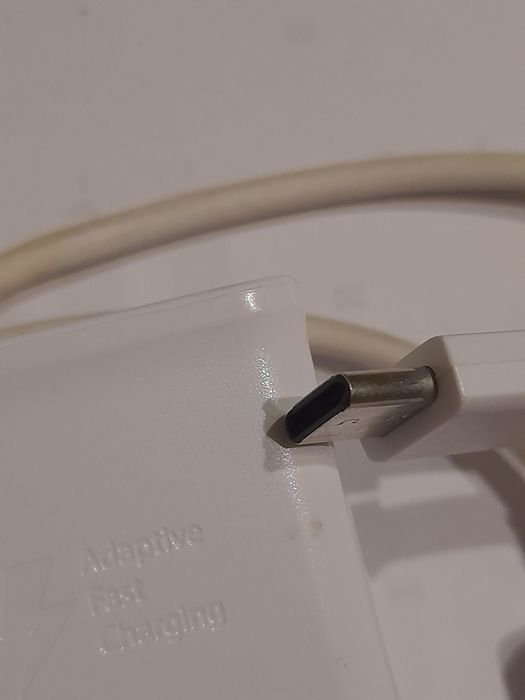 Carregador Samsung com cabo USB-C