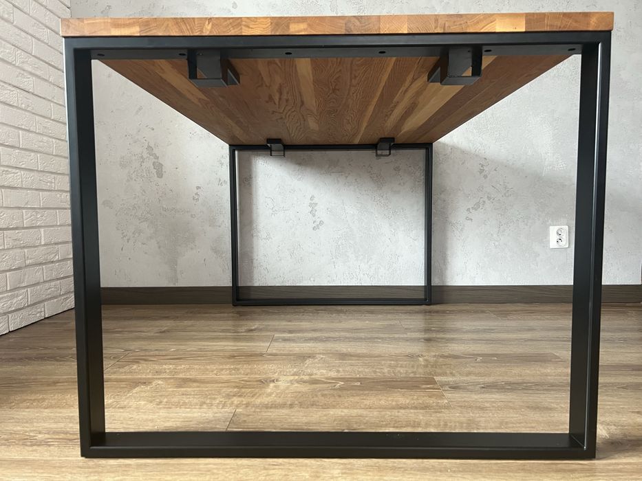 Stół dębowy na stalowej podstawie, rozkladny 140x90/180/220
