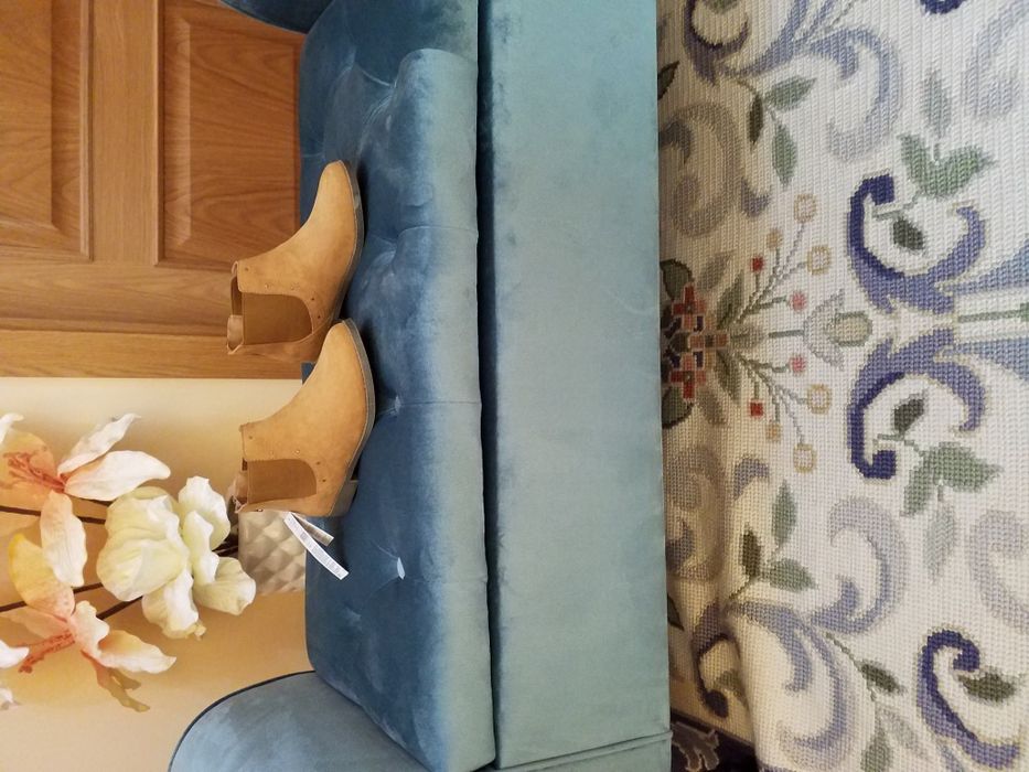 Botas NOVAS de menina