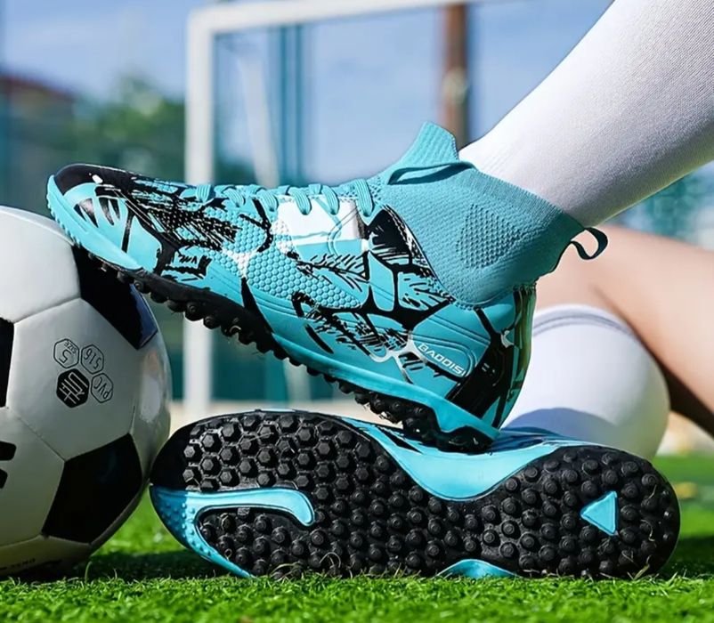 Бесплатная доставка Сороконожки  футбольная обувь сороканіжки взуття