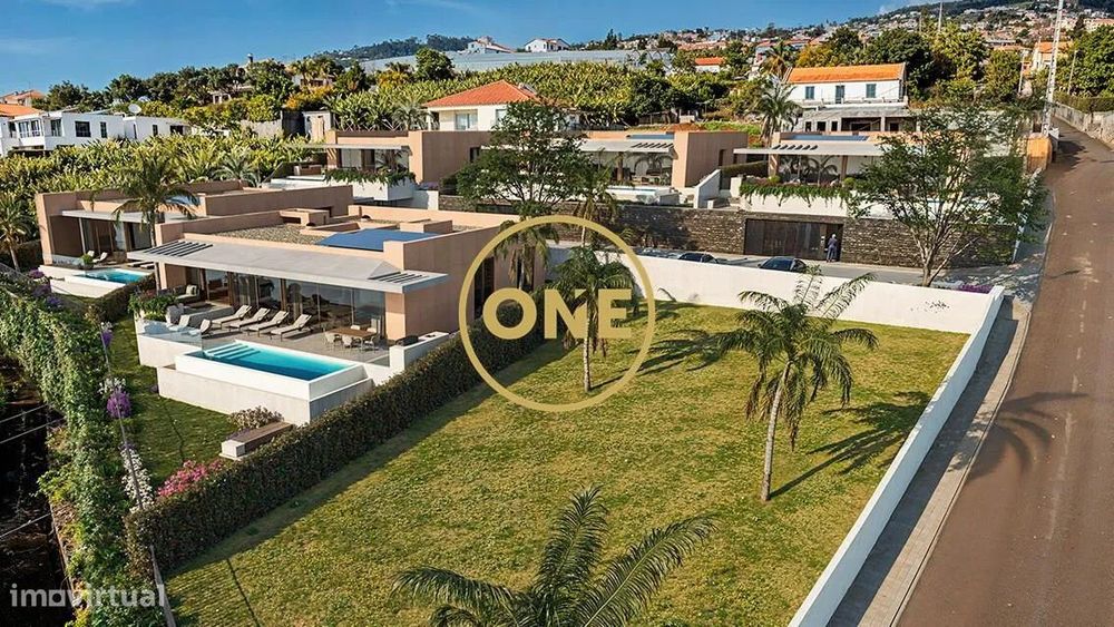 Moradia T3 de Luxo com vista mar definitiva e piscina, Calheta