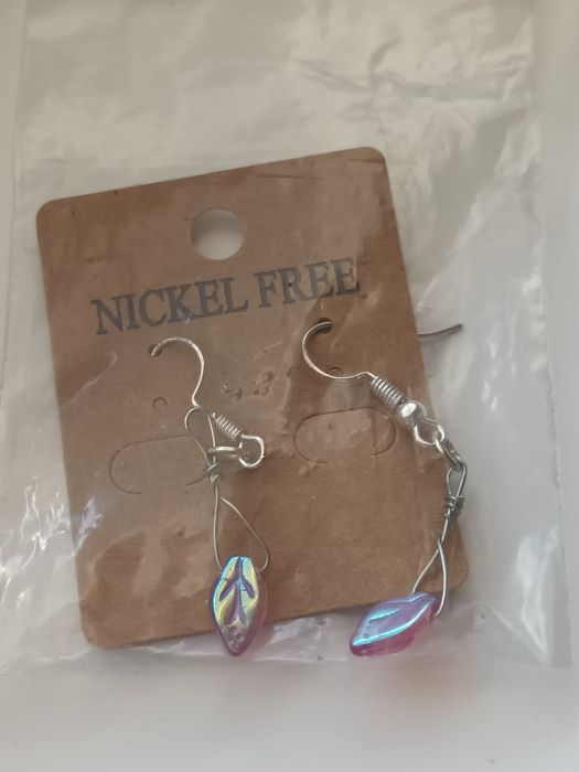 Nowe wiszące kolczyki handmade