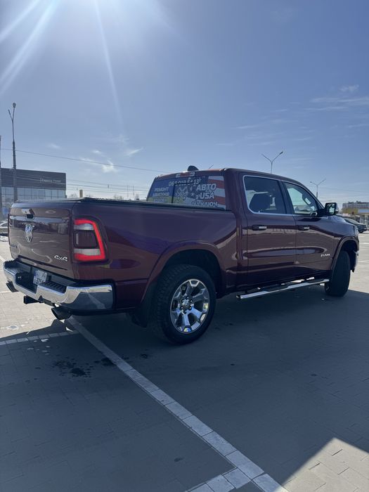 Dodge ram 1500 2020 рік