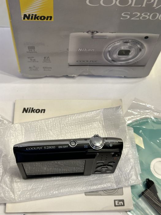 Nikon Coolpix S 2800 новий