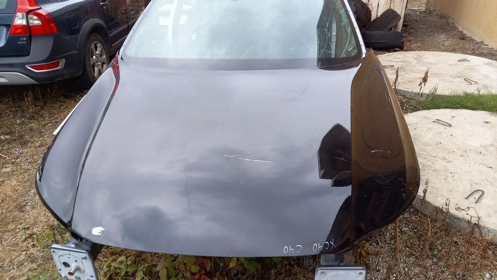 Бампер вольво  XC40