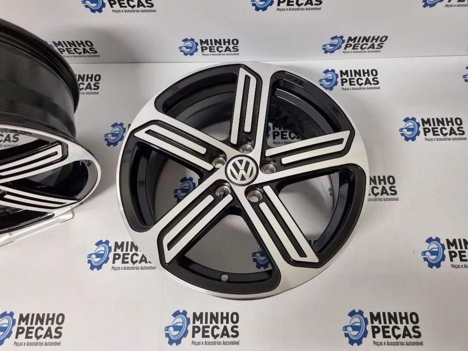 Jantes Golf R400 em 16 (5x100) Preto Polido