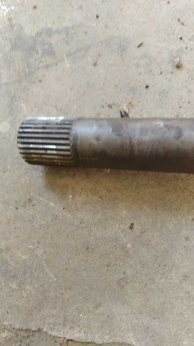 Нісан x-trail 2.5 бензин.