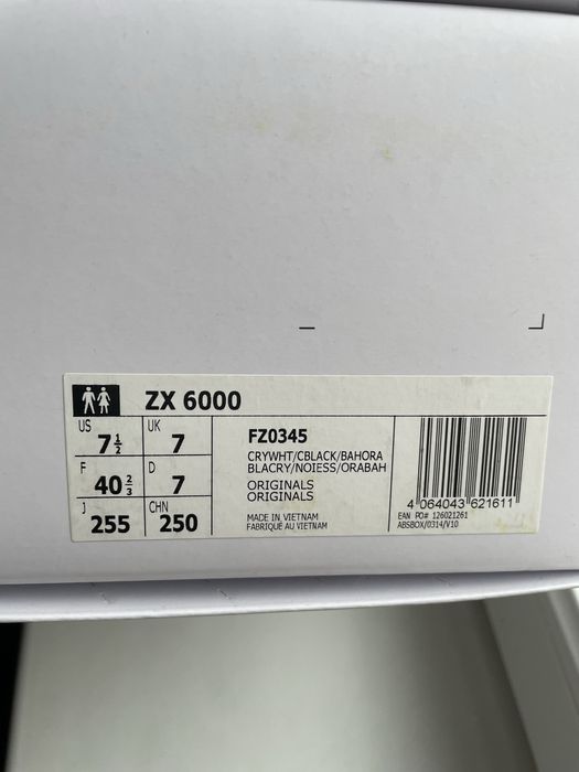 Оригінальні кросівки Adidas zx 6000