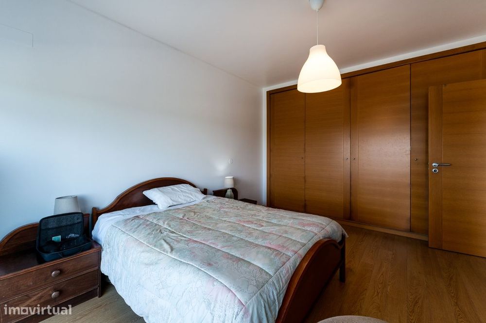 Apartamento T2 Duplex, S. Pedro da Cadeira