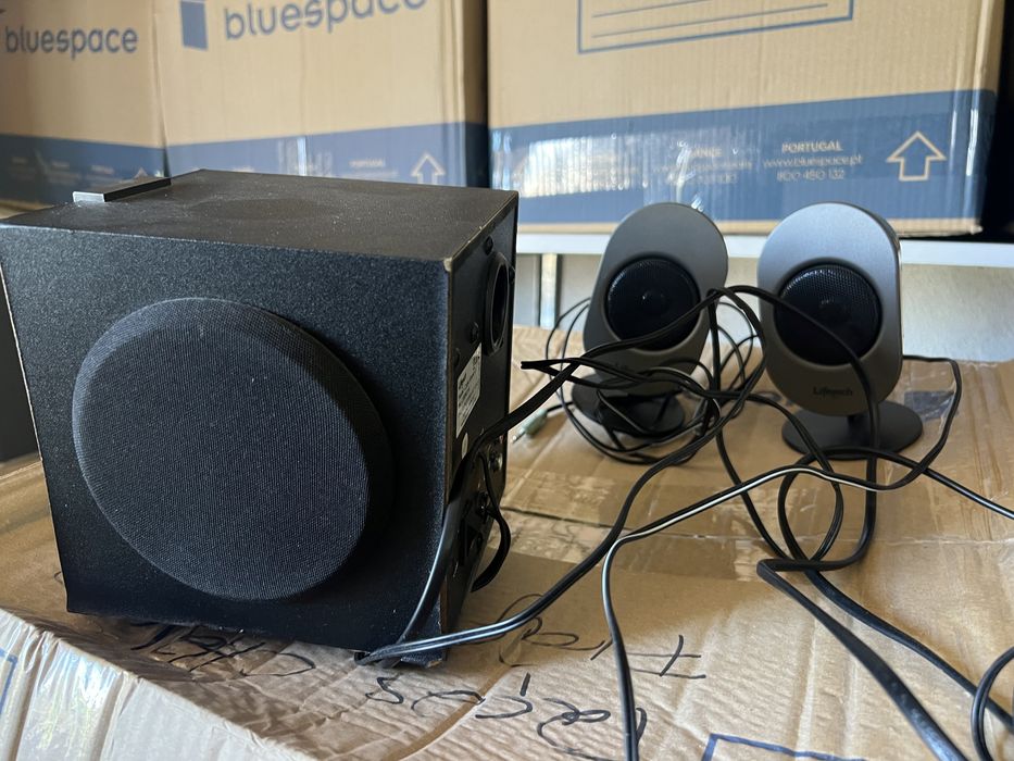 Boombox radio Hitachi