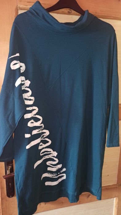 Sukienka z małym półgolfem 160 biust