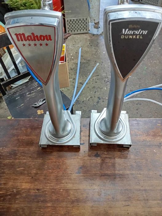 Garrafa co2 +colunas de cervejas imperiais