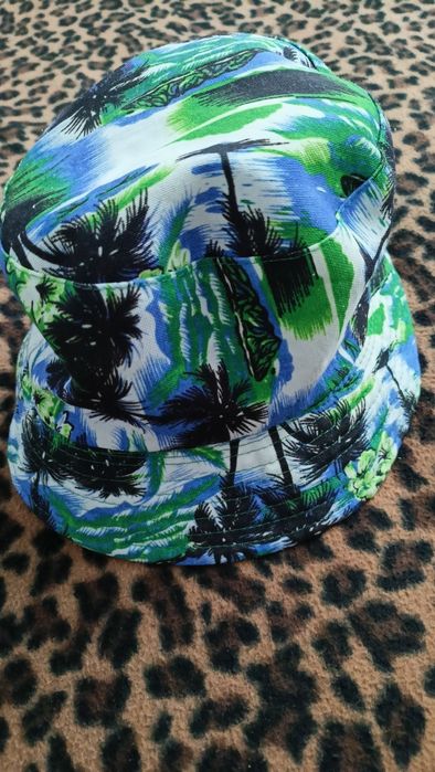 Kapelusz dwukolorowy